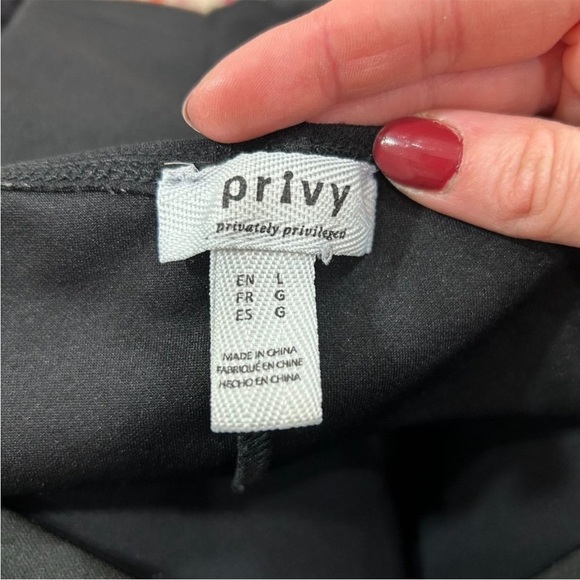 PRIVY crop stop long sleeve rushing top - Picture 6 of 6